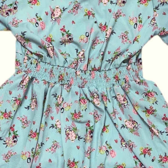 Roylamp Floral Short Bell Sleeve Button Down Dress Pockets MIDI Deep V-Neck - Picture 3 of 10